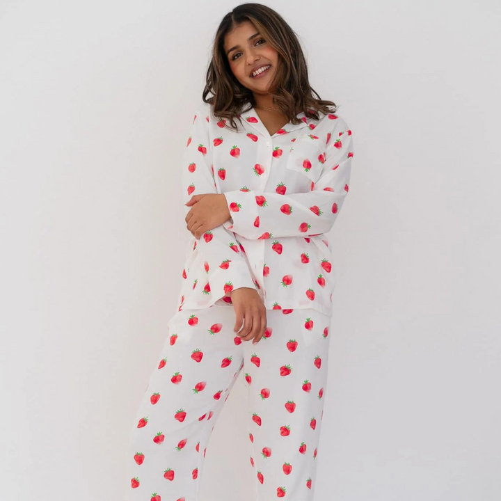 Cosie - Strawberries & Cream Winter Set