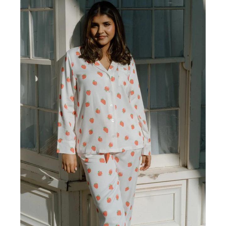 Cosie - Strawberries & Cream Winter Set